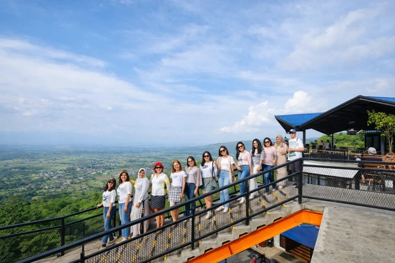 trip-sunset-ekstrem-jogja-gondola-viral